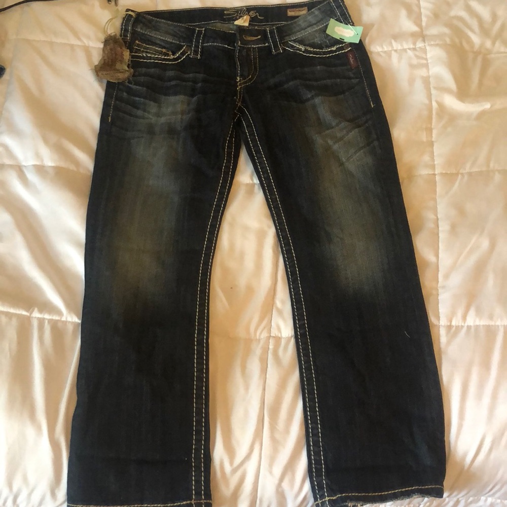 Silver jeans, Santorini Capri style